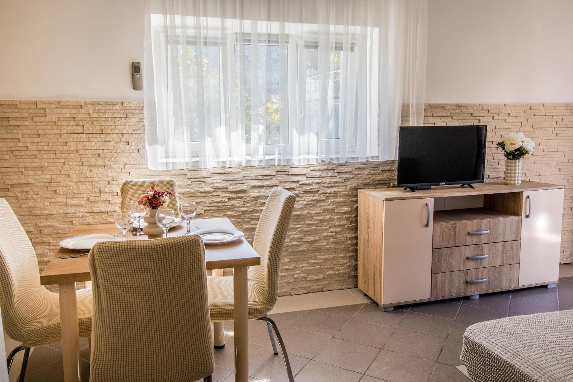 Apartment Dream House Rajic *